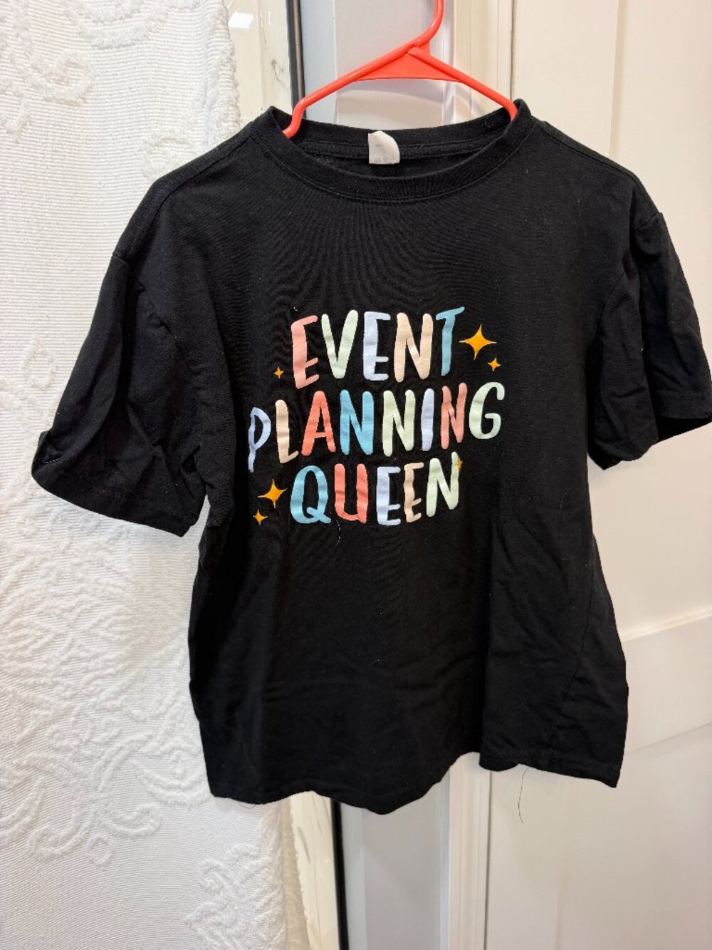 Women's silly graphic t-shirt size L